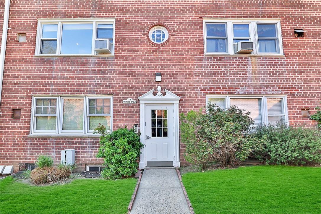 22 Leewood Circle # 4L, Eastchester, NY 10709