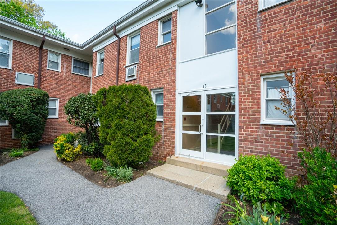 16 Wildwood Road # B11, Hartsdale, NY 10530