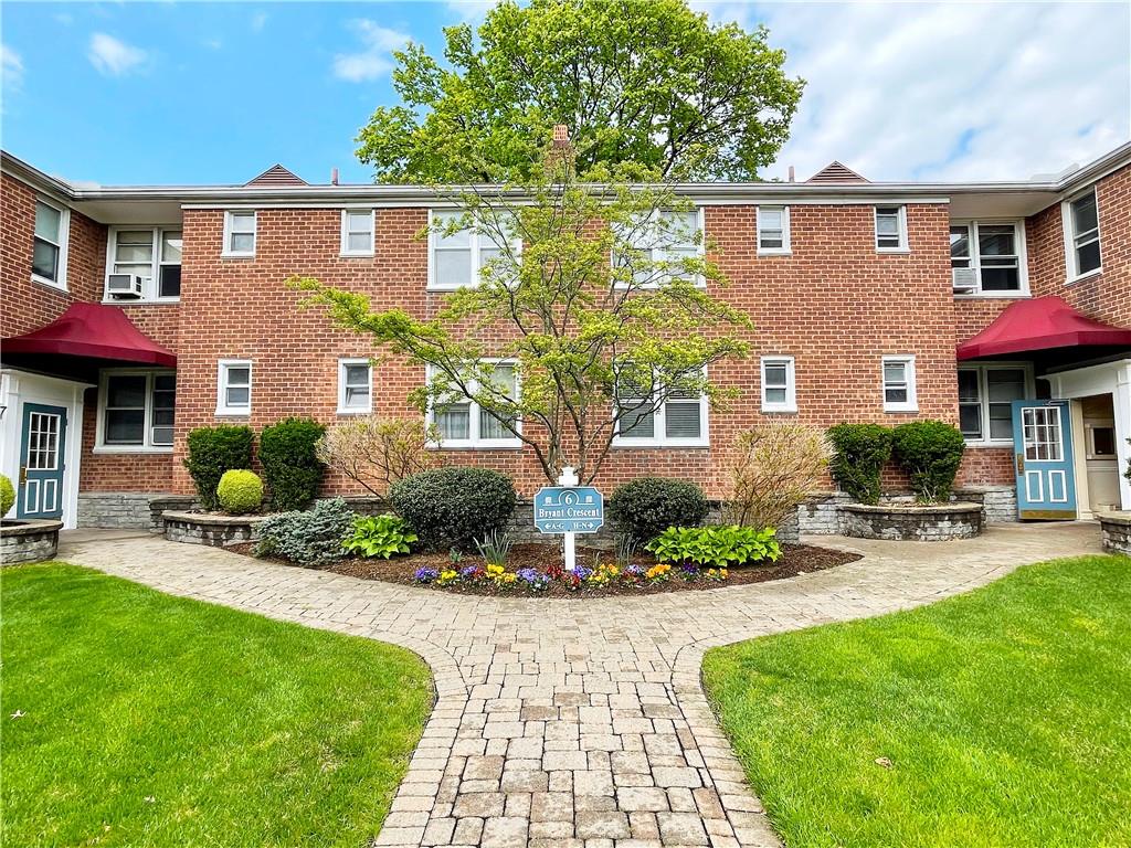 6 Bryant Crescent # 2H, White Plains, NY 10605