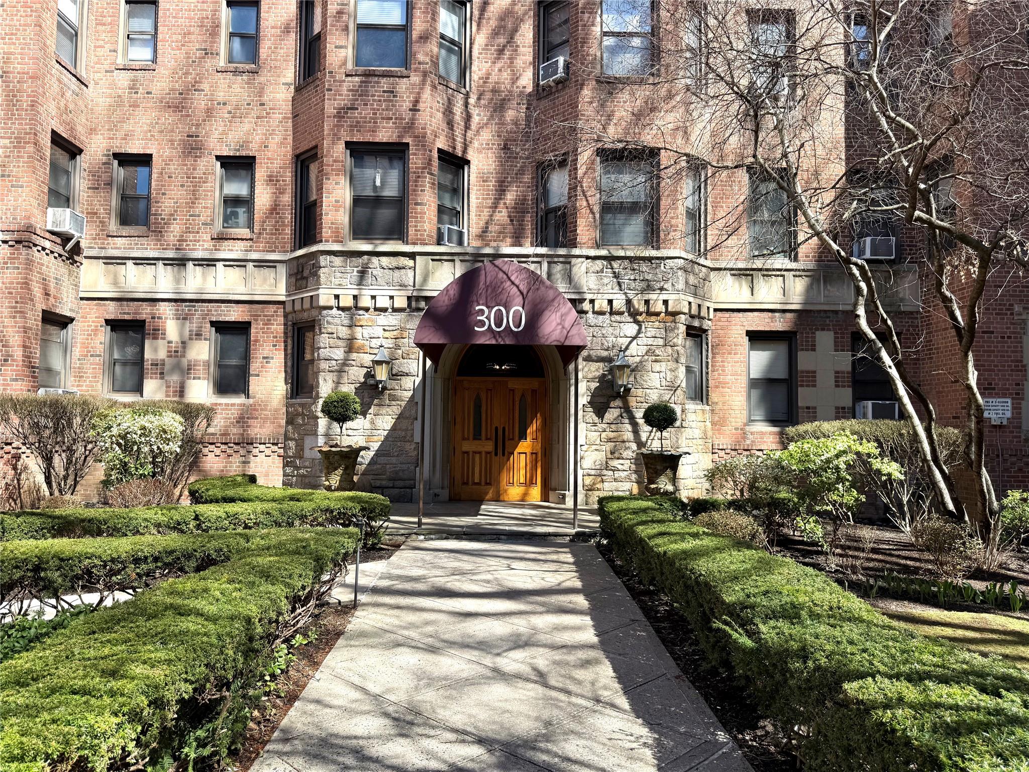300 Main Street # 1K, White Plains, NY 10601