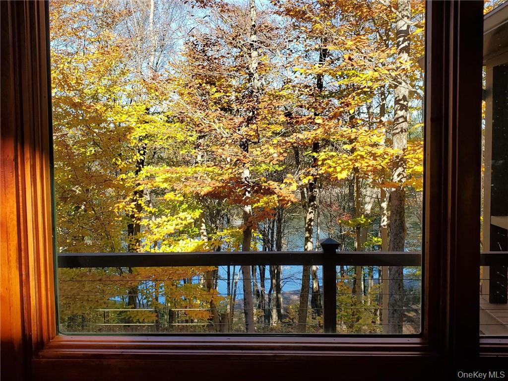 97 Homestead Trail, White Lake, NY 12786