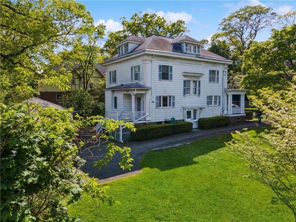 42 Rockland Avenue, Yonkers, NY 10705