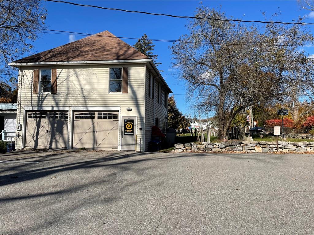 85 Gleneida Avenue, Carmel, NY 10512