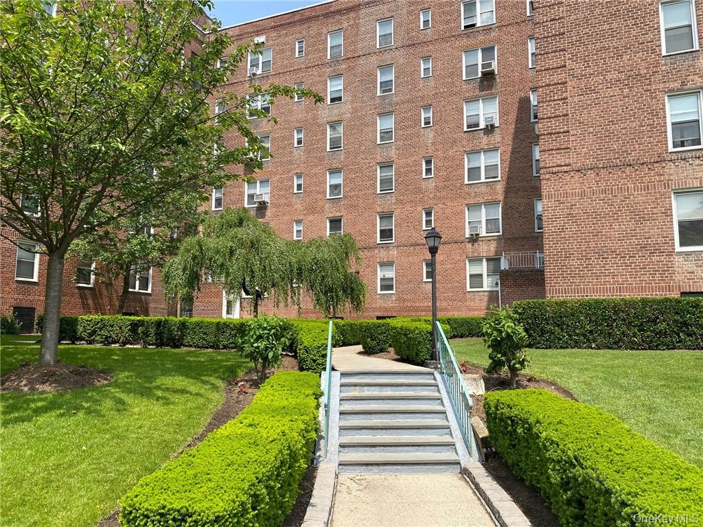5645 Netherland Avenue # 6D, Bronx, NY 10471