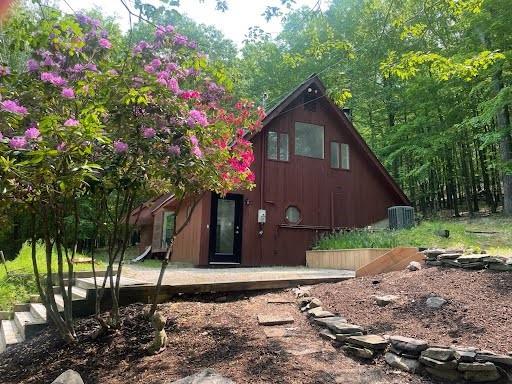 540 Midland Lake Road, Middletown, NY 10941