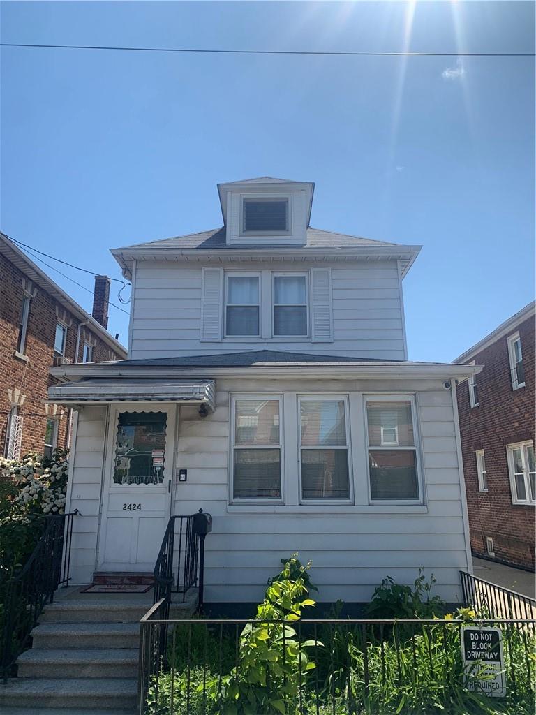 2424 Hering Avenue, Bronx, NY 10469