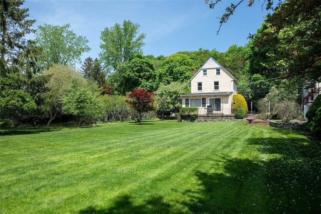 104 E Sunnyside Lane, Irvington, NY 10533