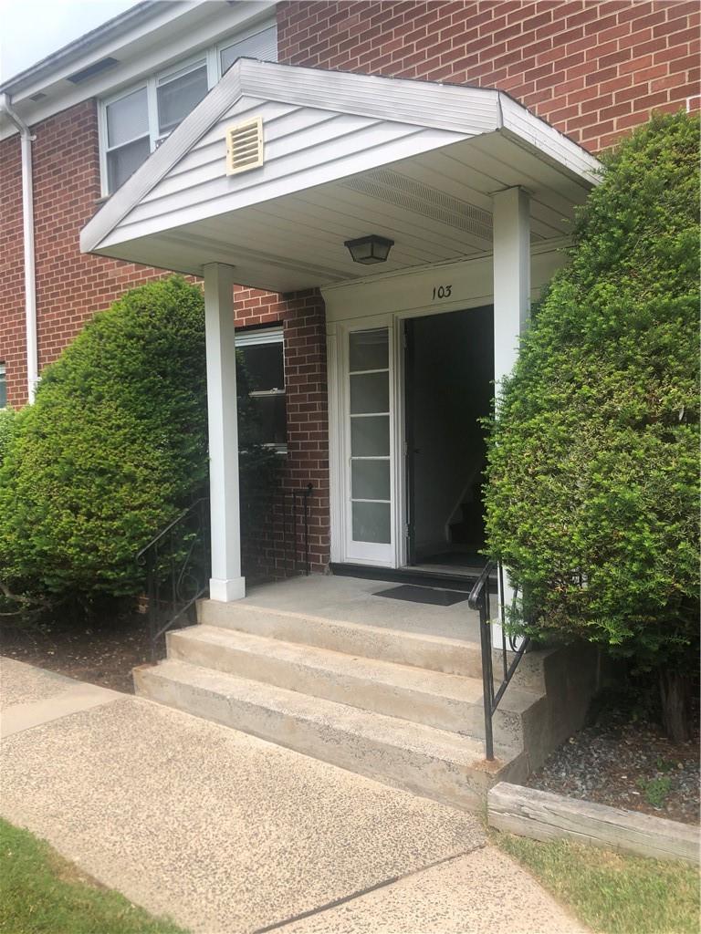 103 N middletown Road # D, Pearl River, NY 10965