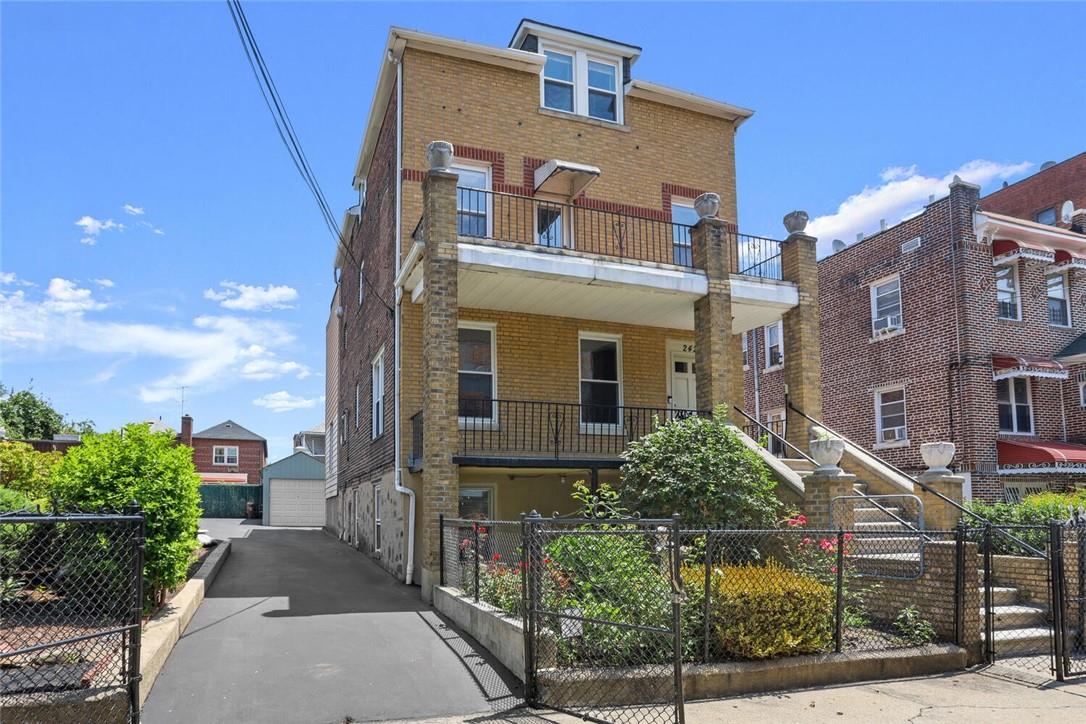 2424 Wallace Avenue, Bronx, NY 10467