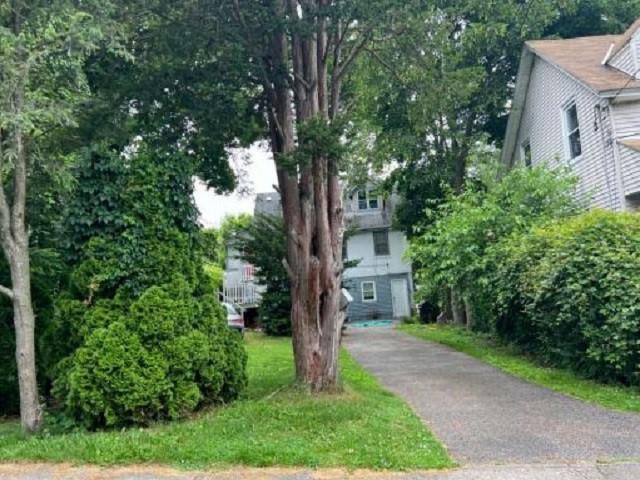 37 S Lawn Avenue, Elmsford, NY 10523