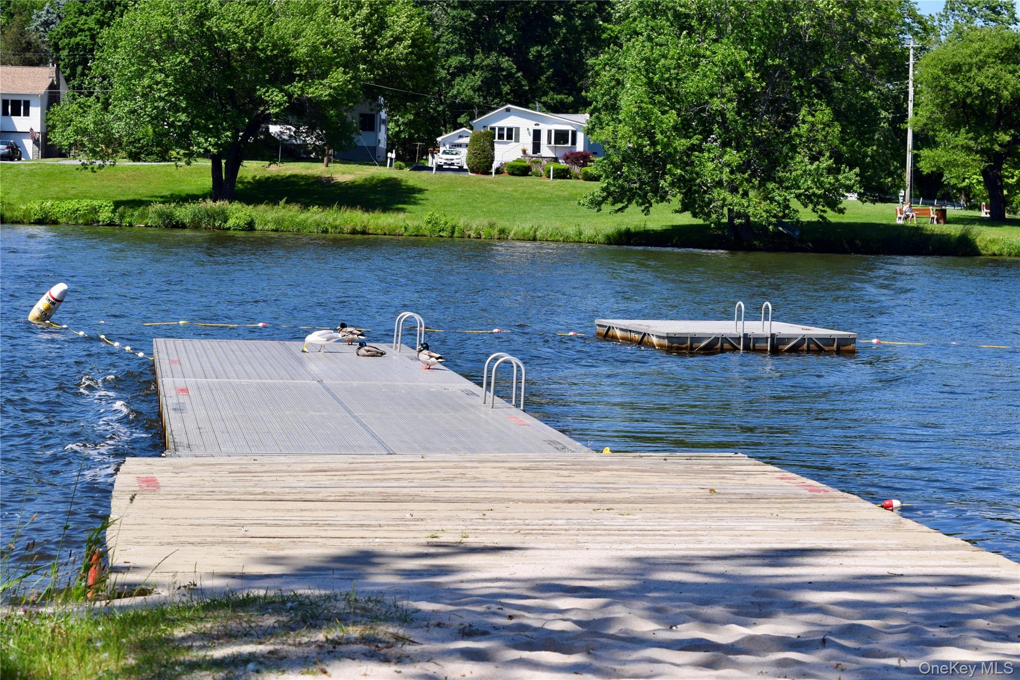 8 Center Road, Carmel, NY 10512