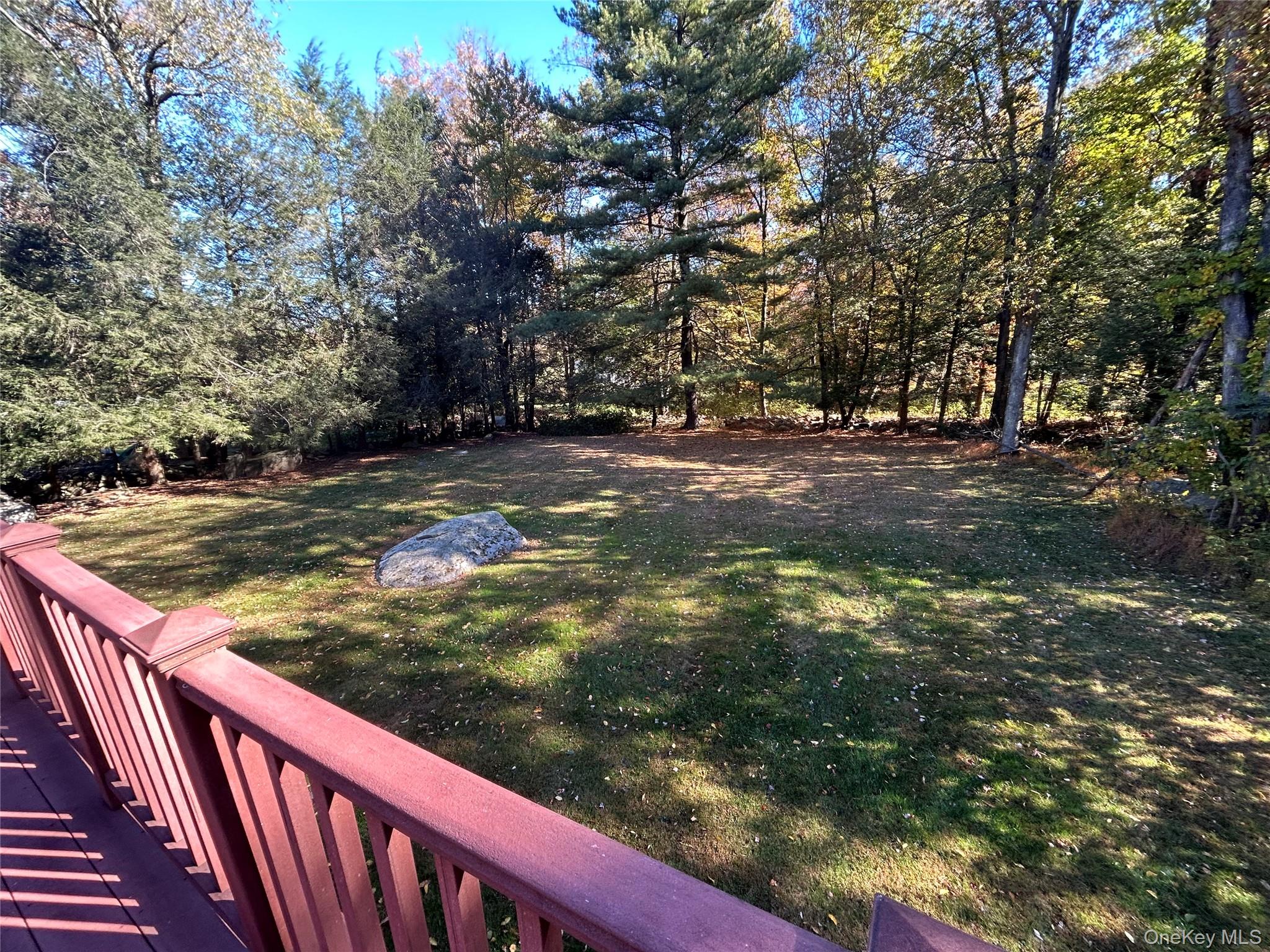 8 Center Road, Carmel, NY 10512