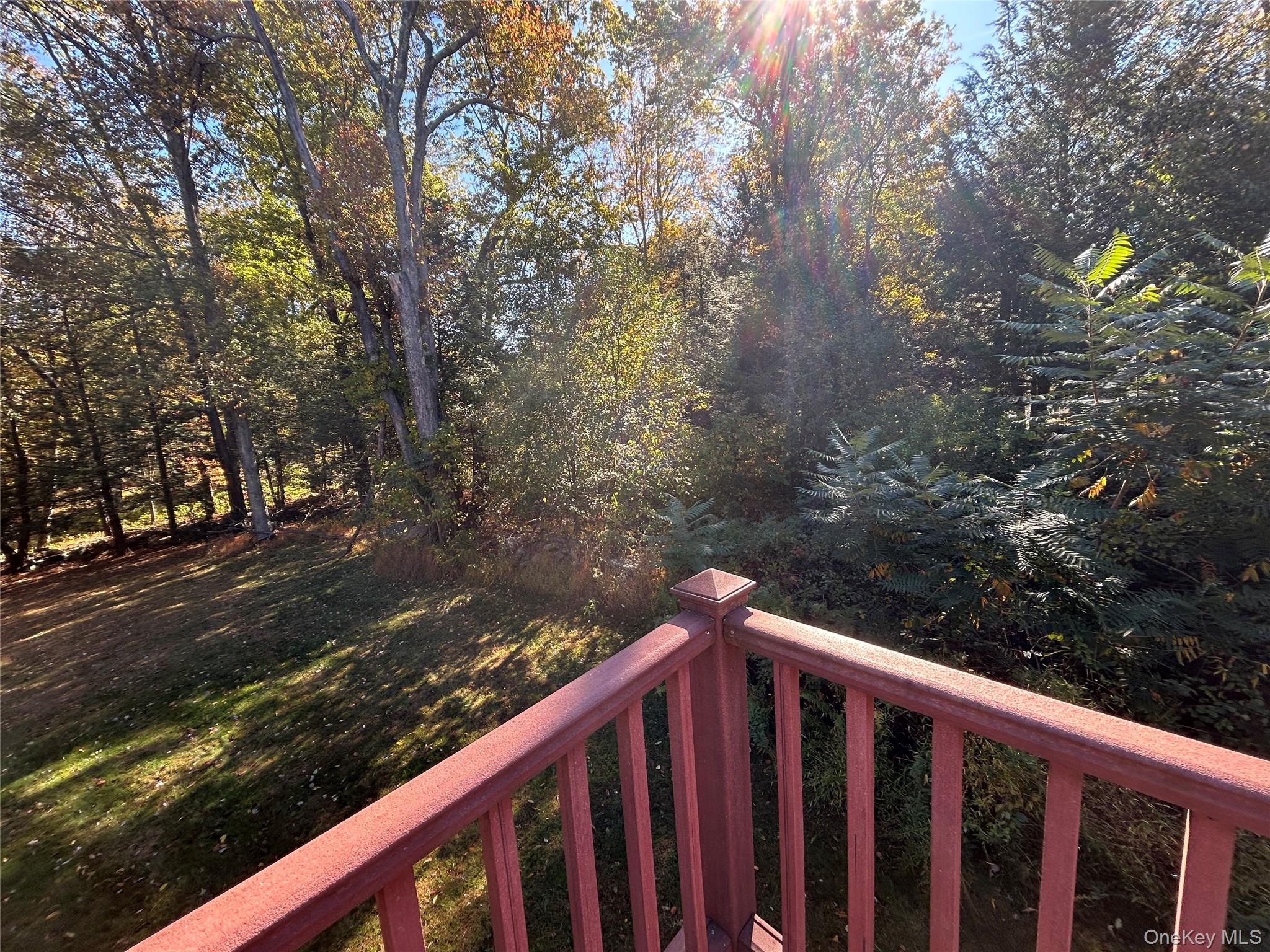 8 Center Road, Carmel, NY 10512