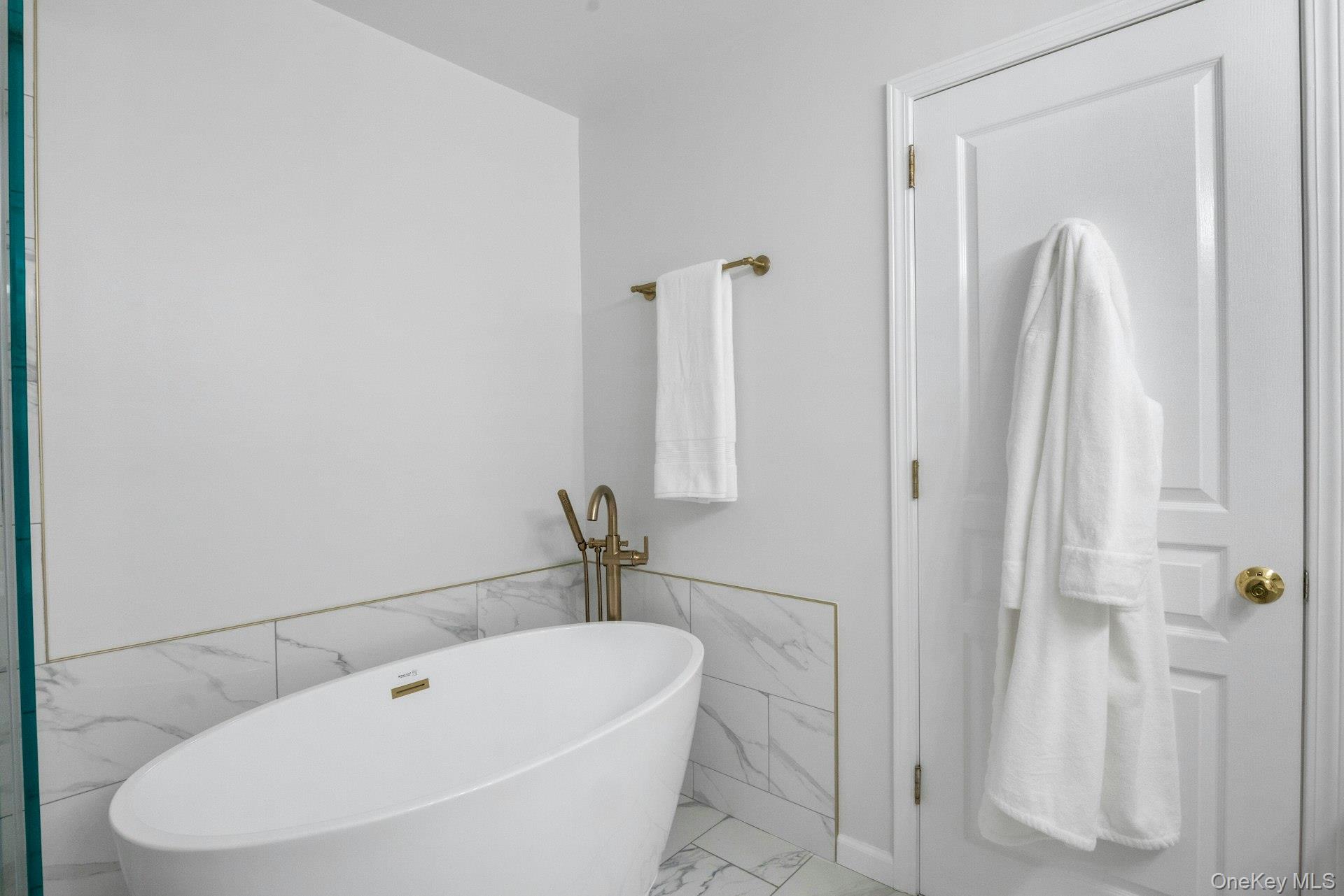 7 Deer Tree Lane, Briarcliff Manor, NY 10510