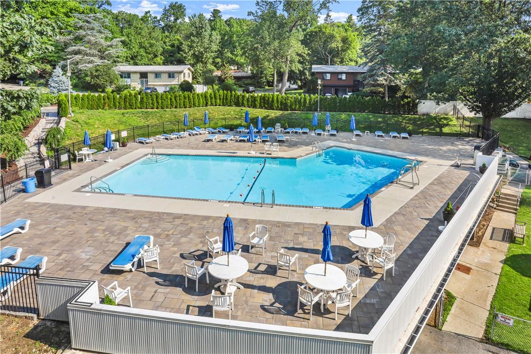 1516 Fox Glen Drive, Hartsdale, NY 10530