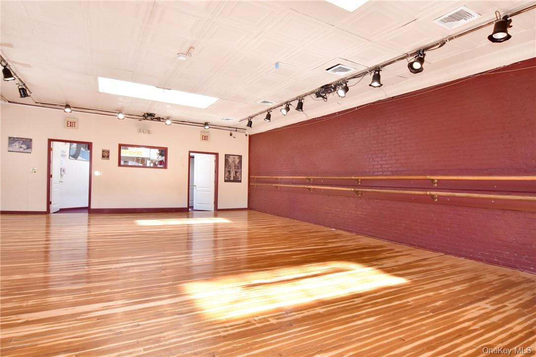 504 Fifth Avenue, Pelham, NY 10803