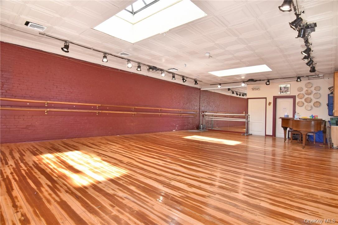 504 Fifth Avenue, Pelham, NY 10803