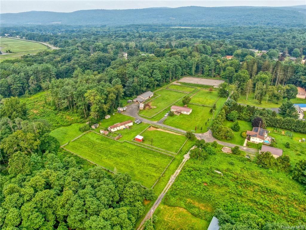 30 Echo Valley Road, Huguenot, NY 12746