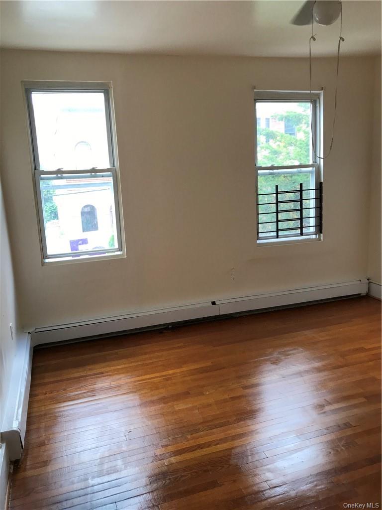 26 Vineyard Avenue, Yonkers, NY 10703