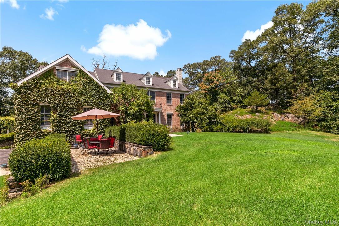 4 Sonoma Road, Cortlandt Manor, NY 10567