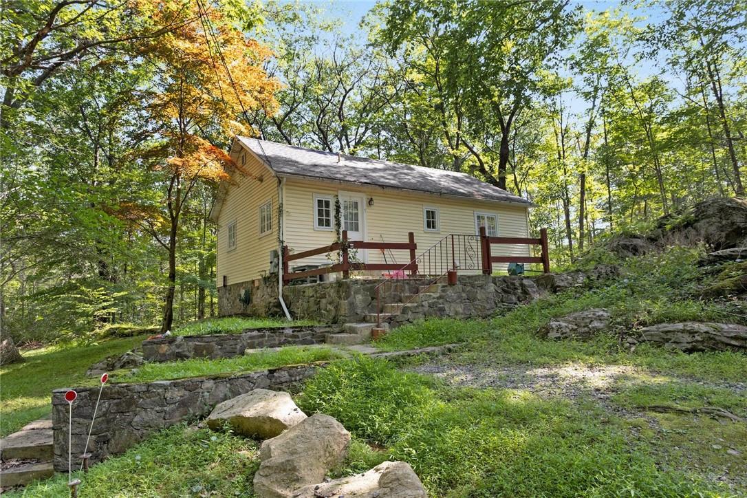 47 Rock Road N, Carmel, NY 10512