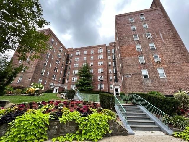 5621 Netherland Avenue # 3C, Bronx, NY 10471