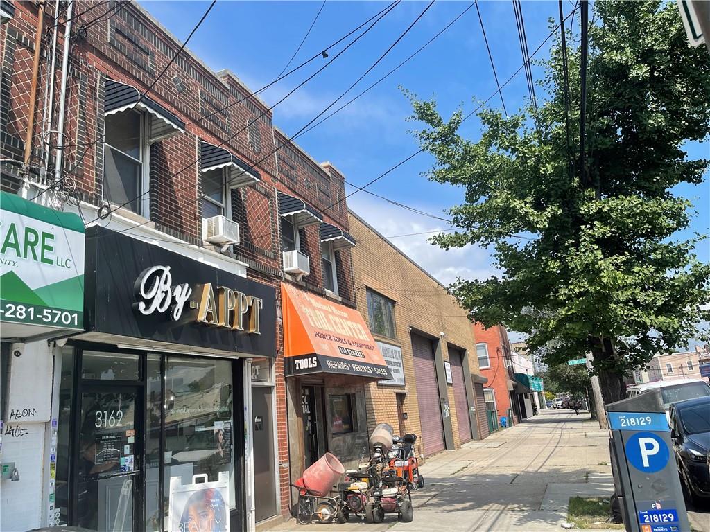 3162 E Tremont Avenue, Bronx, NY 10461