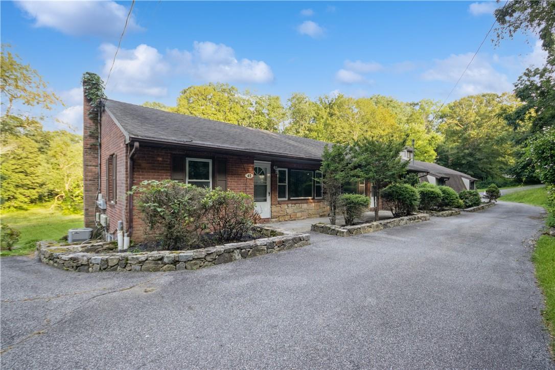 42 Whangtown Road, Carmel, NY 10512