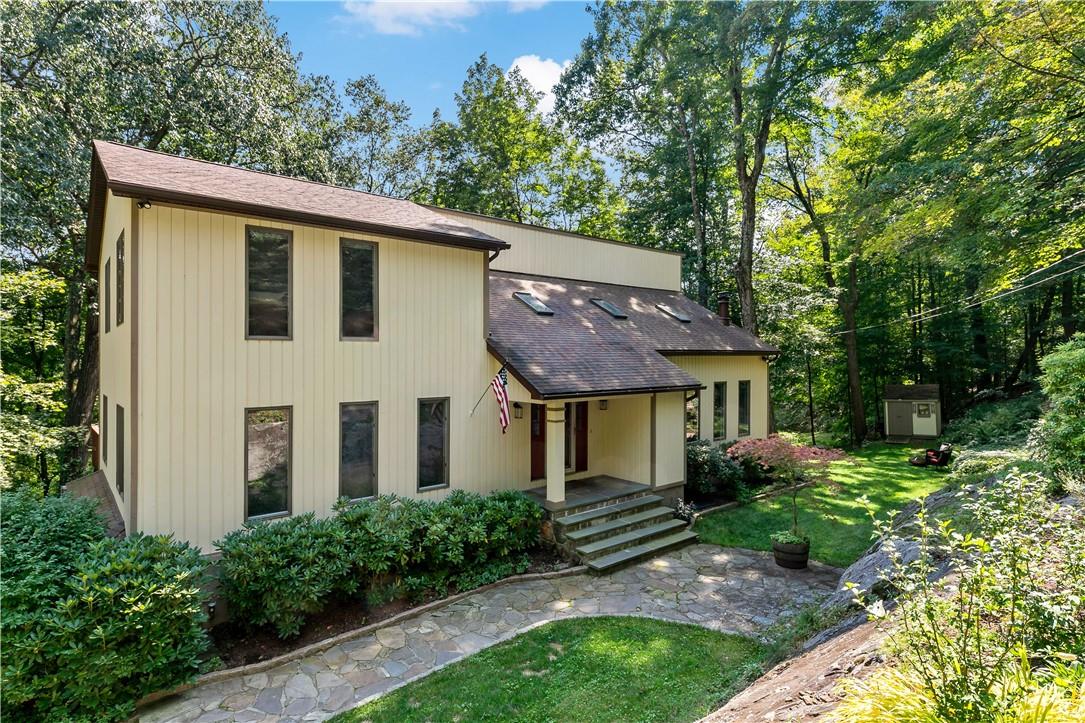 647 Sleepy Hollow Road, Briarcliff Manor, NY 10510