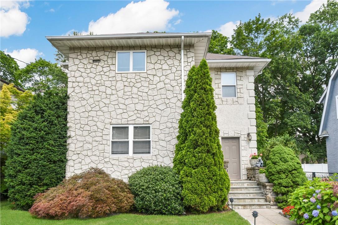 523 Carroll Avenue # 2nd Floor, Mamaroneck, NY 10543