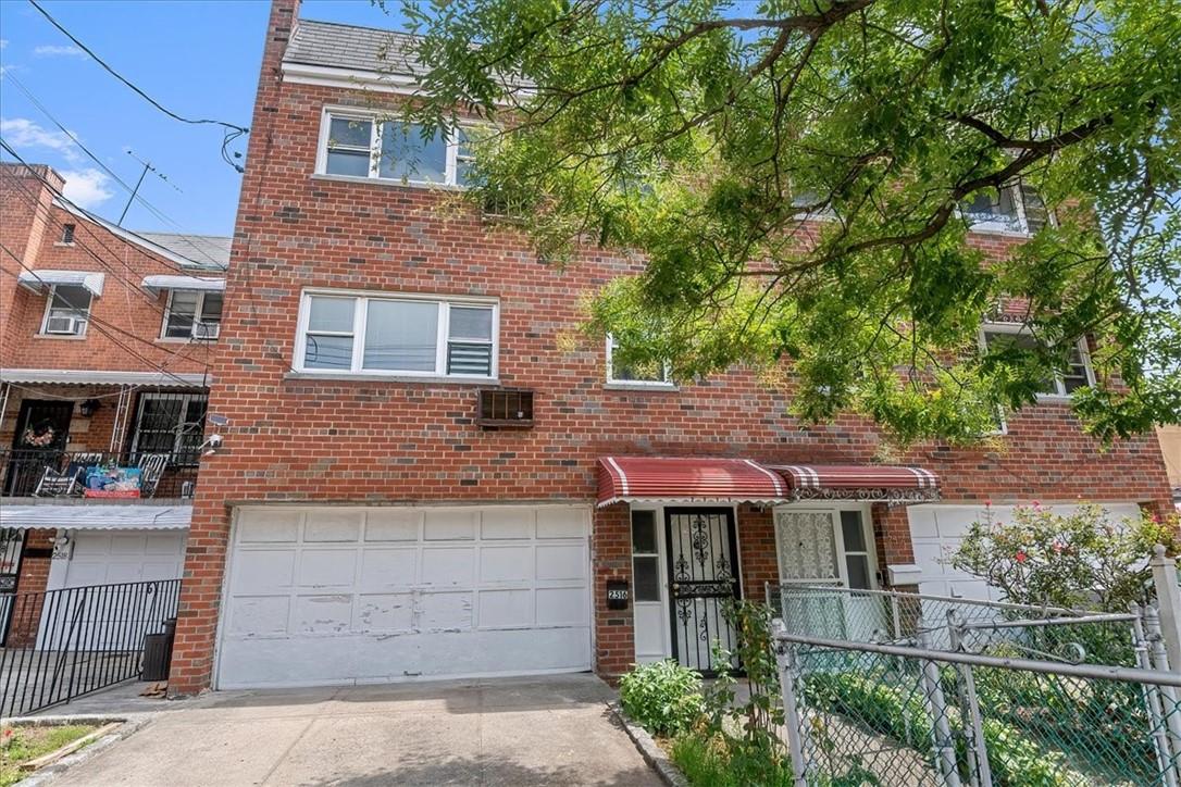 2516 Bronxwood Avenue, Bronx, NY 10469
