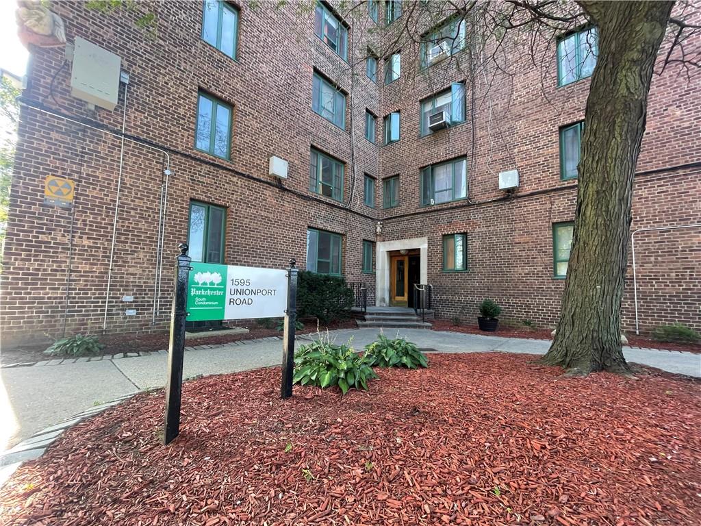 1595 Unionport Road # MH, Bronx, NY 10462