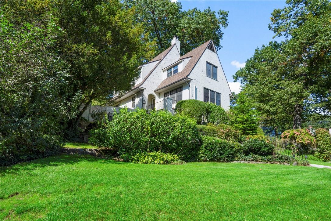 57 Valley Road, Larchmont, NY 10538