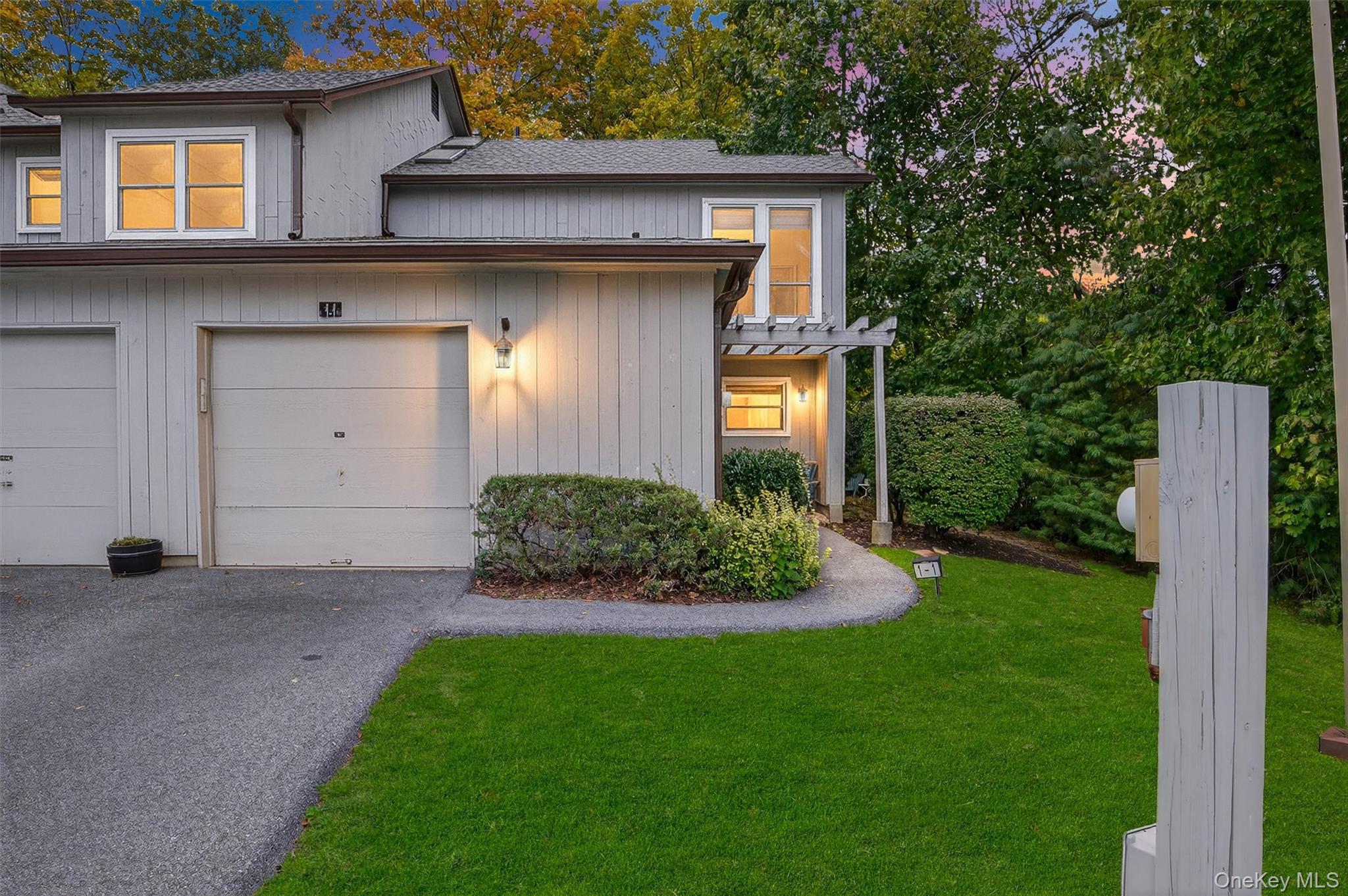 1 Woods View Court # 1, Yorktown Heights, NY 10598