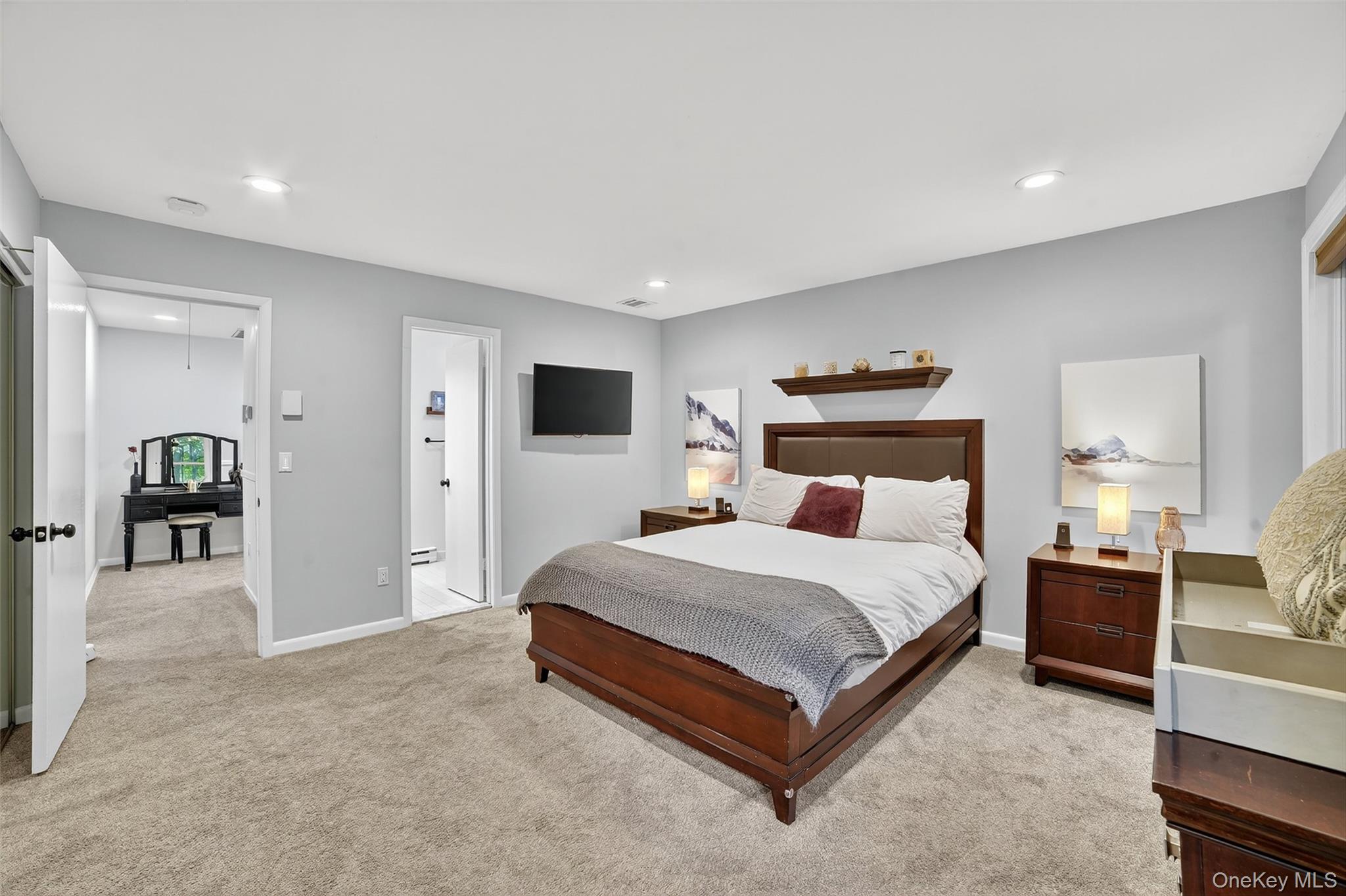 1 Woods View Court # 1, Yorktown Heights, NY 10598