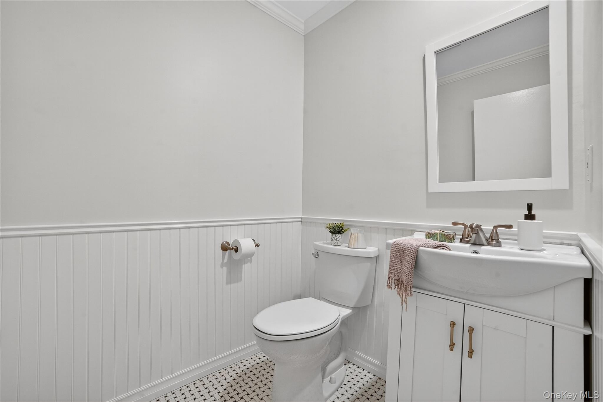 1 Woods View Court # 1, Yorktown Heights, NY 10598