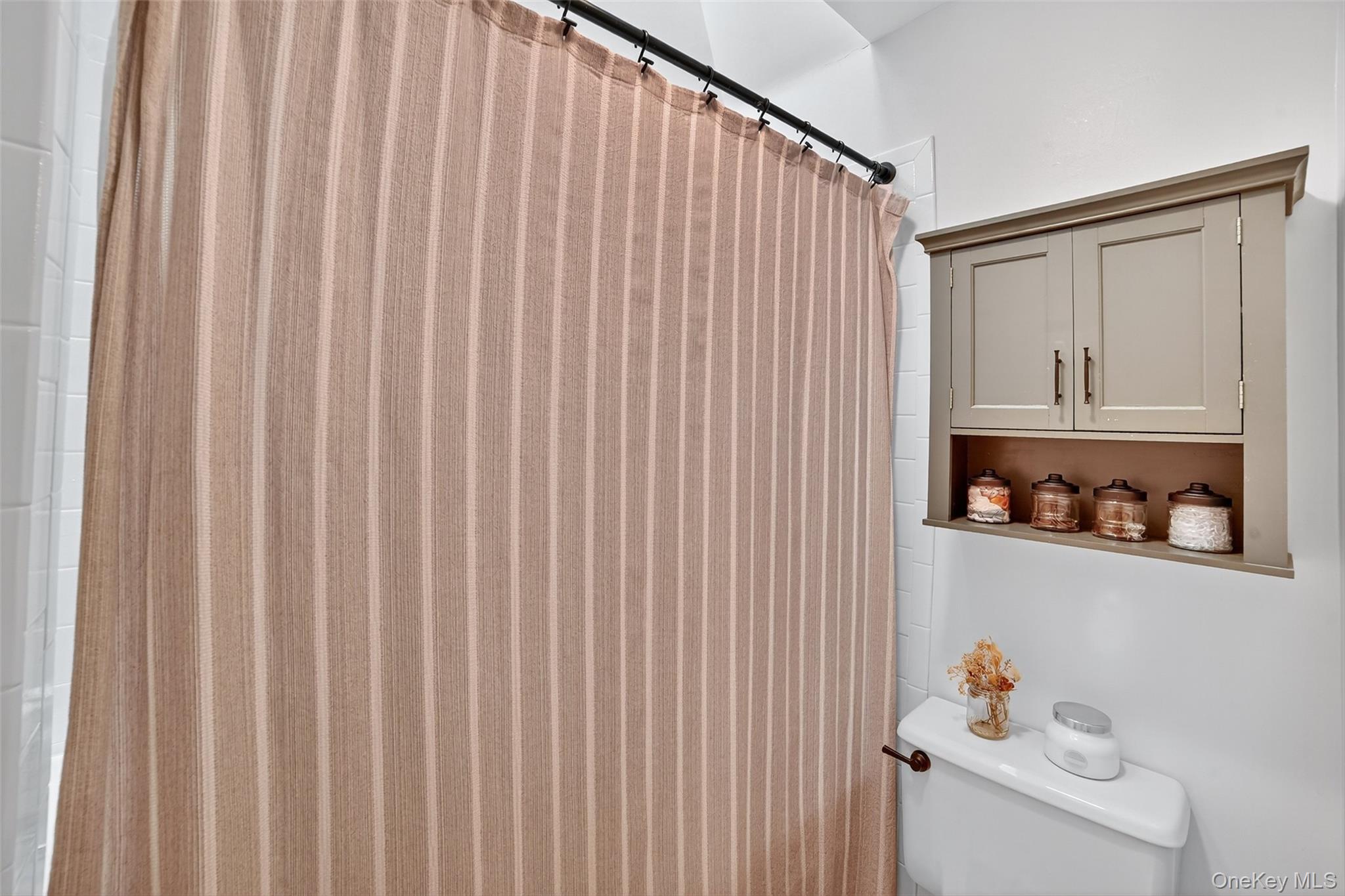 1 Woods View Court # 1, Yorktown Heights, NY 10598