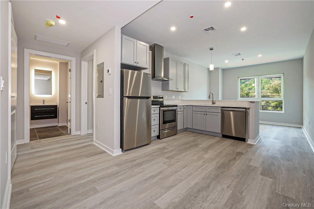 500 Commerce Street # see remarks, Hawthorne, NY 10532