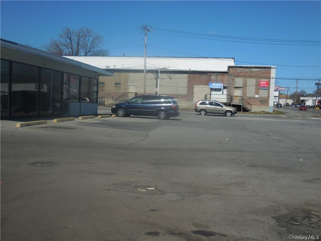146 S Robinson Avenue # B, Newburgh, NY 12550
