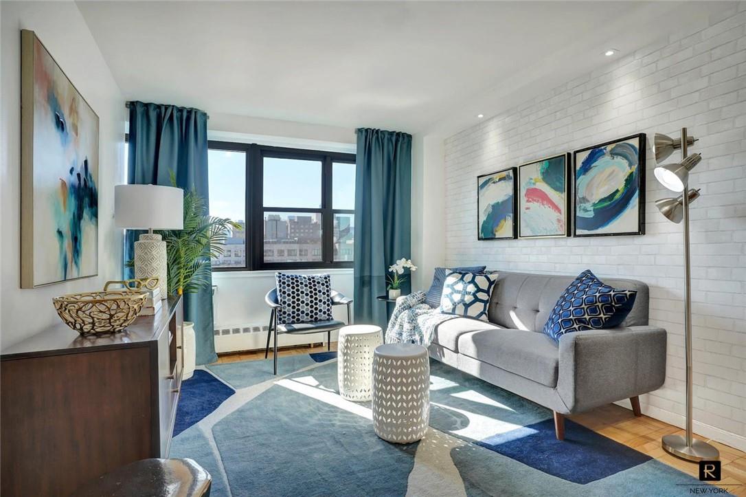 210 E 15th Street # 10-D, New York (Manhattan), NY 10003