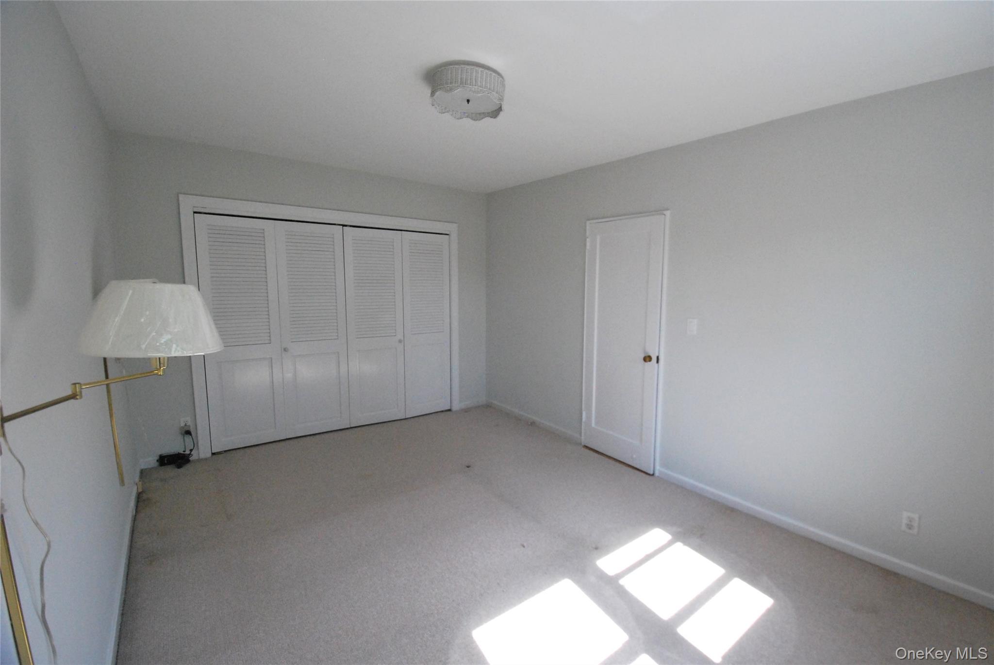 16 Wainwright # 2B, Yonkers, NY 10710