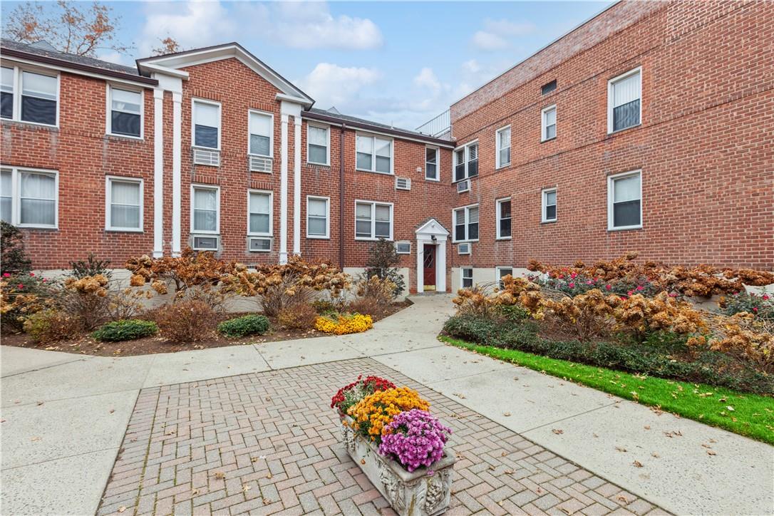 704 Palmer Court # 1E, Mamaroneck, NY 10543