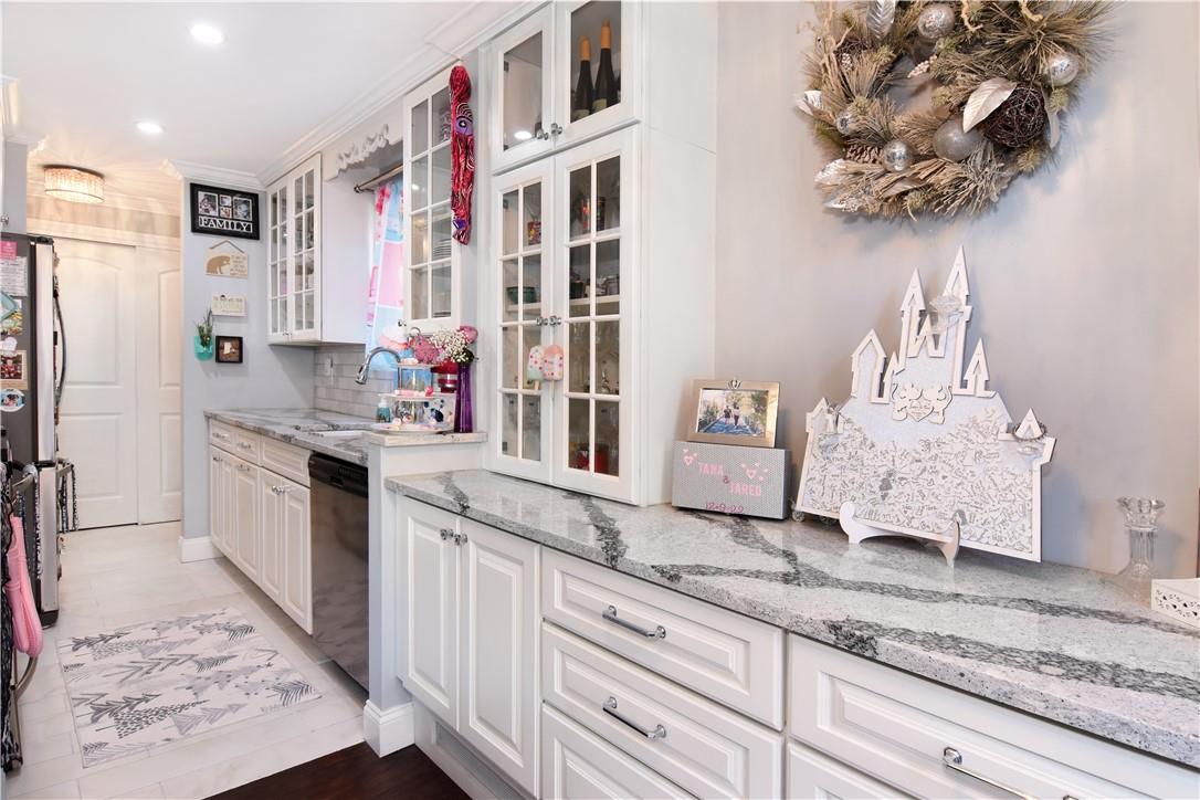 13 Granada Crescent # 6, White Plains, NY 10603