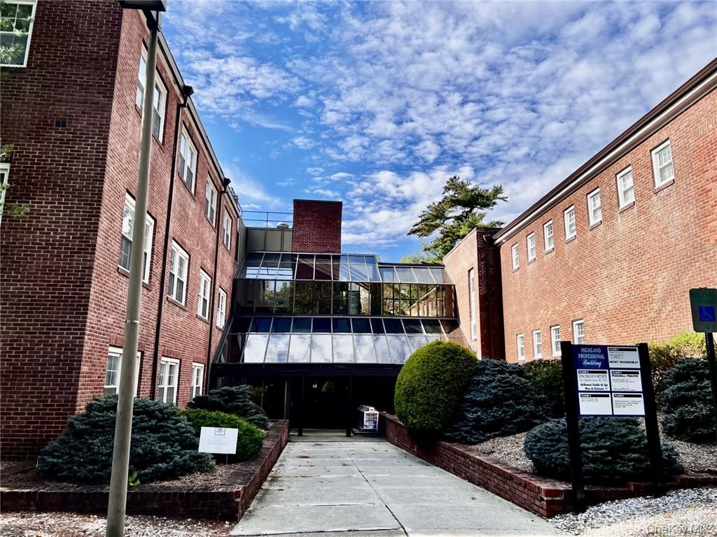 2 Stowe Road # 15, Peekskill, NY 10566