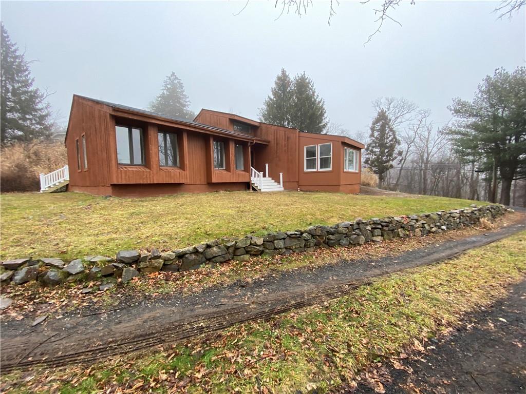 25 Canterbury Road, Fort Montgomery, NY 10922