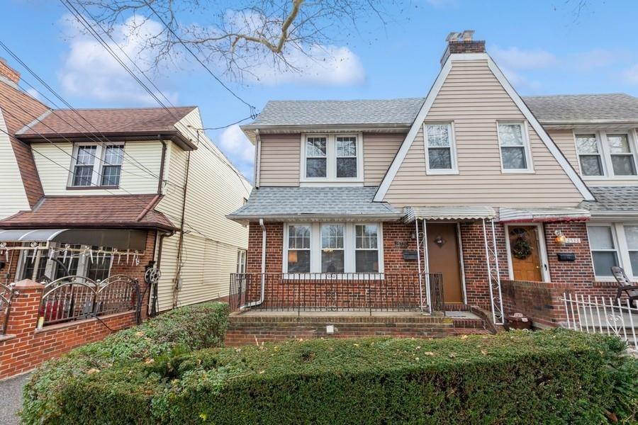 2540 Woodhull Avenue, Bronx, NY 10469