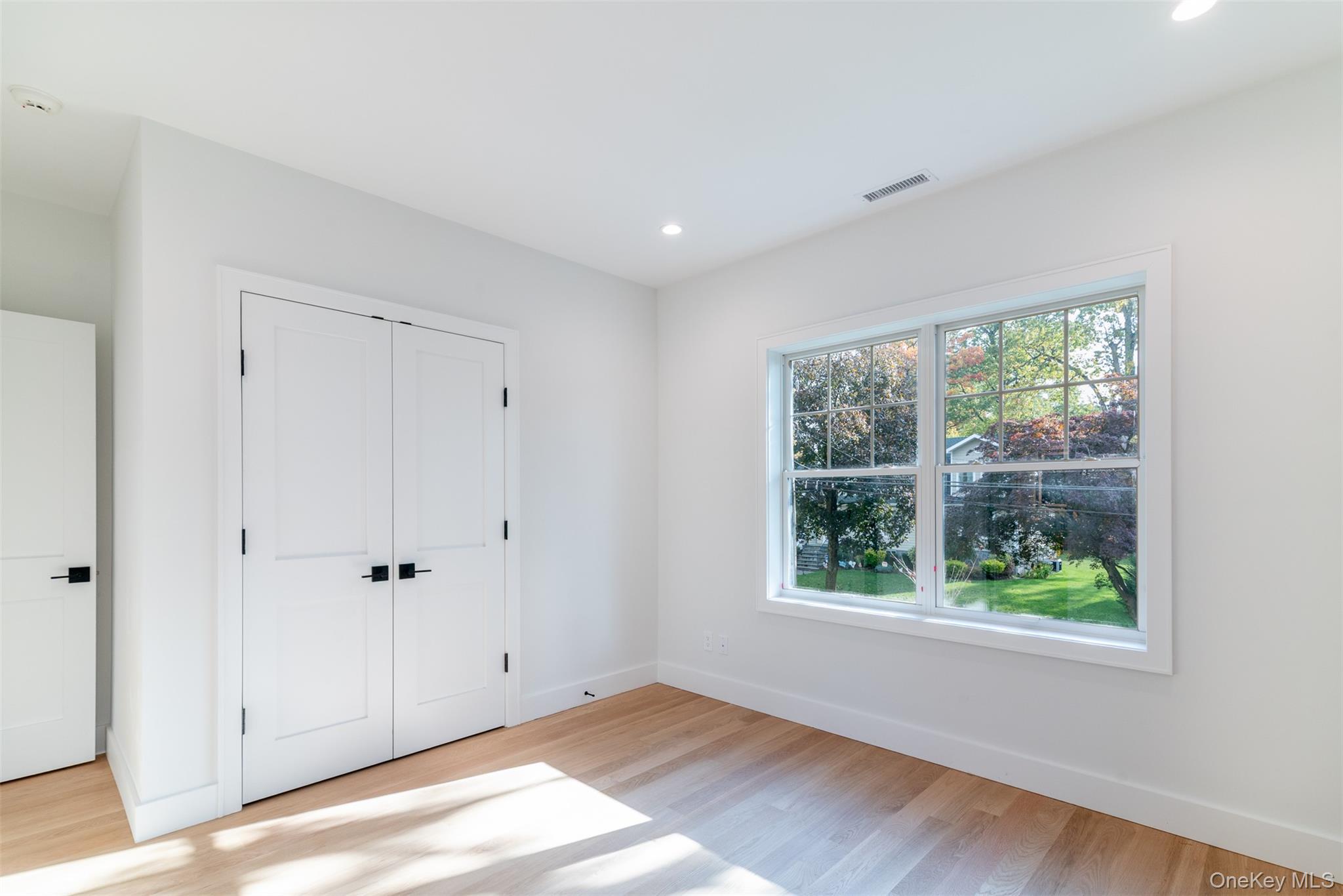 233 Nelson Road, Scarsdale, NY 10583