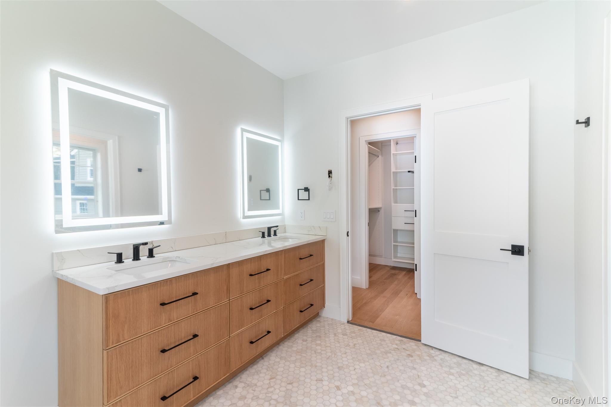 233 Nelson Road, Scarsdale, NY 10583