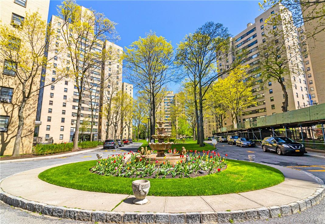 1 Fordham Hill Oval # 16G, Bronx, NY 10468