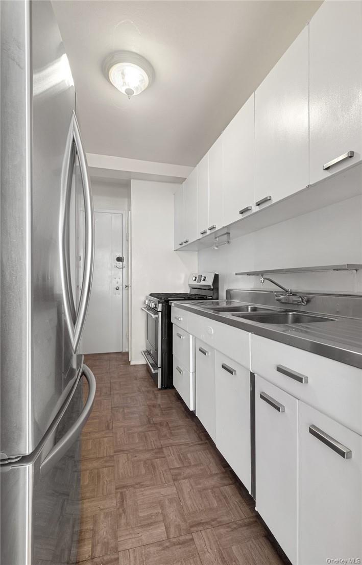 1 Fordham Hill Oval # 16G, Bronx, NY 10468